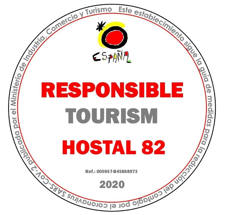 Hostal 82 Olias del Rey Exterior photo